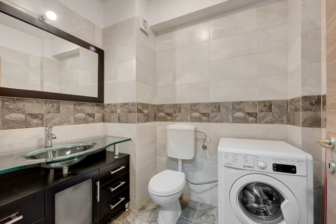✅ APARTAMENT 3 CAMERE DECOMANDAT – SECTOR 4, ETAJ 3/4, CU LIFT ✅