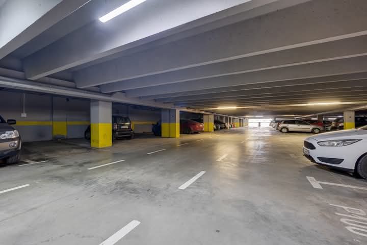 ✅ APARTAMENT 3 CAMERE DECOMANDAT – SECTOR 4, ETAJ 3/4, CU LIFT ✅