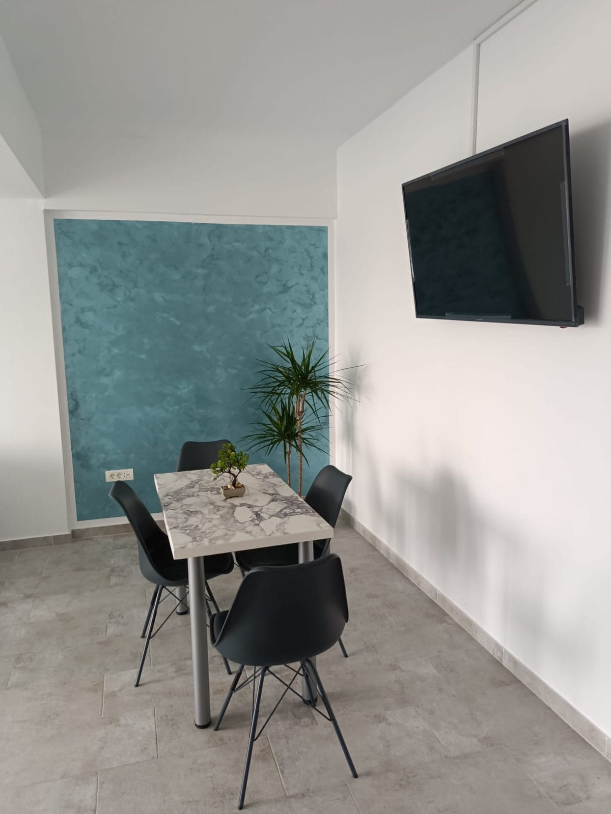 Apartamente cu 2 camere decomandate noi mobilate și utilate