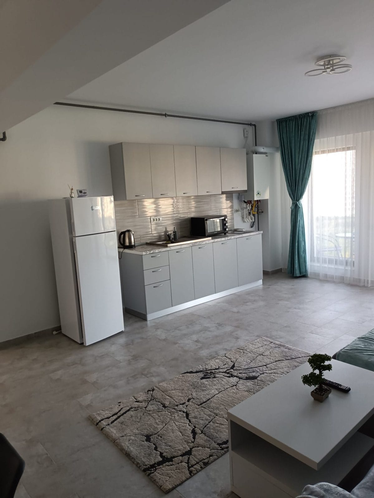Apartamente cu 2 camere decomandate noi mobilate și utilate
