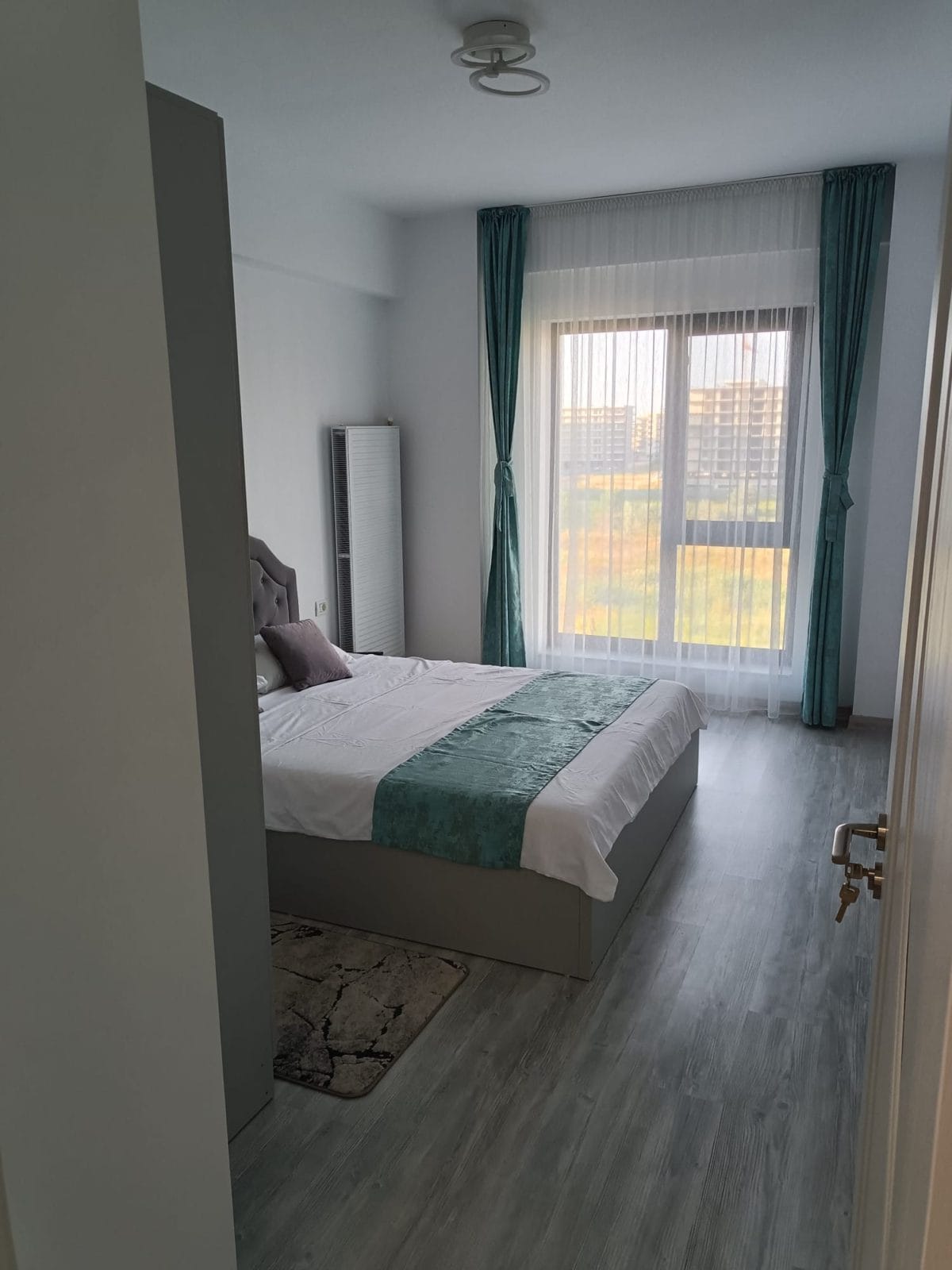 Apartamente cu 2 camere decomandate noi mobilate și utilate