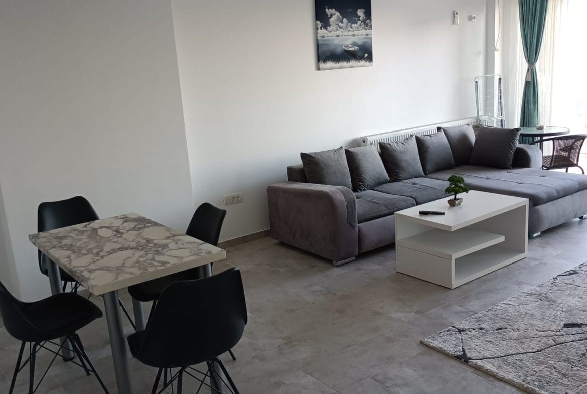 Apartamente cu 2 camere decomandate noi mobilate și utilate