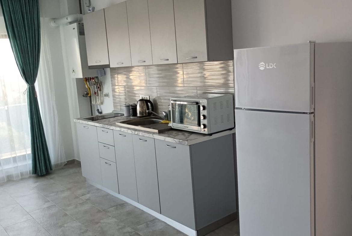 Apartamente cu 2 camere decomandate noi mobilate și utilate