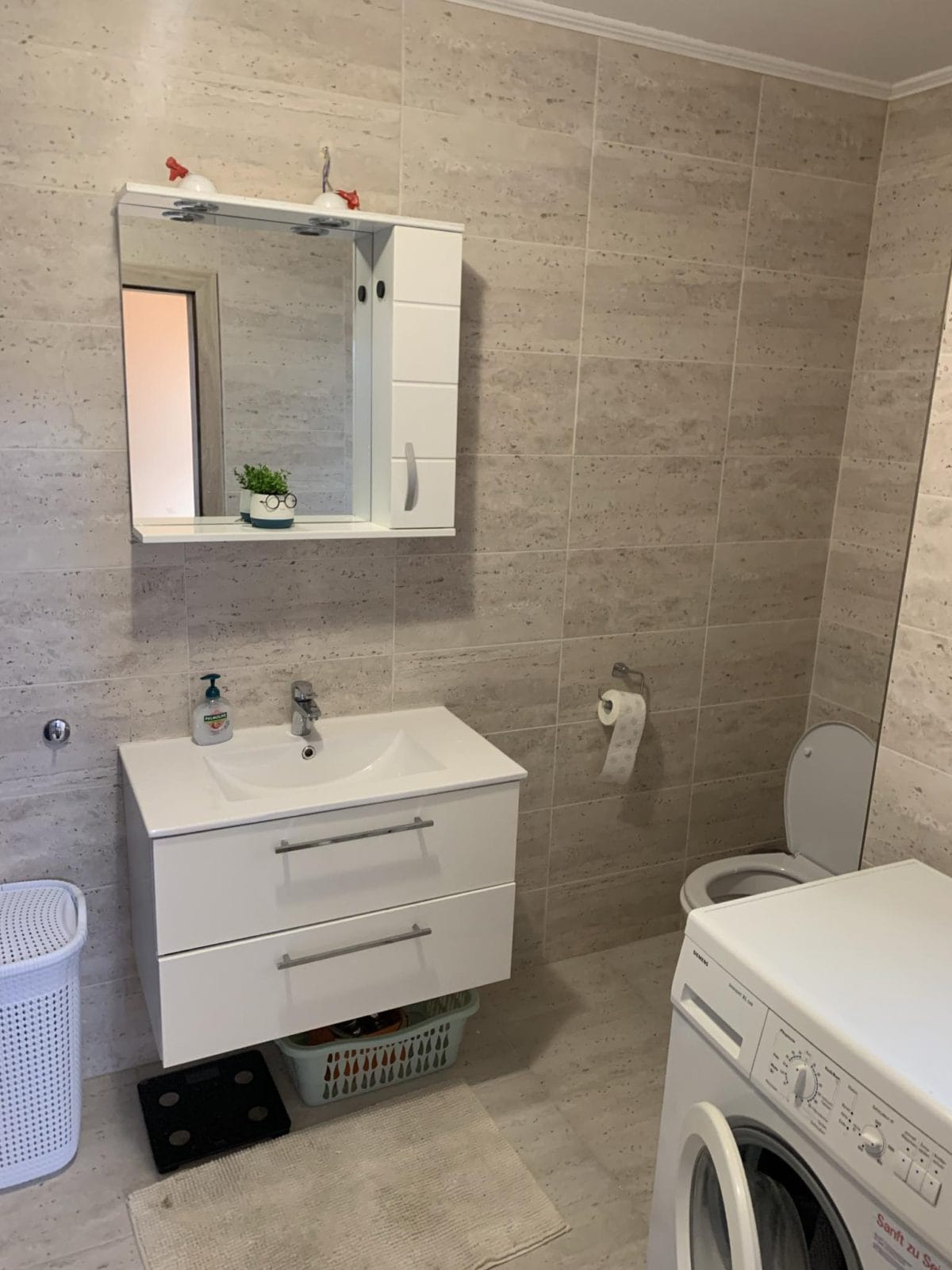 inbound8958656755451677629