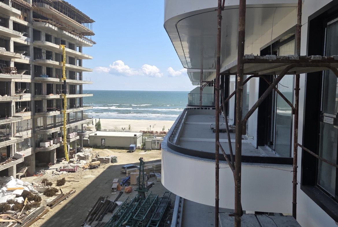 Studio cu parcare prima linie la mare Resort 5 *