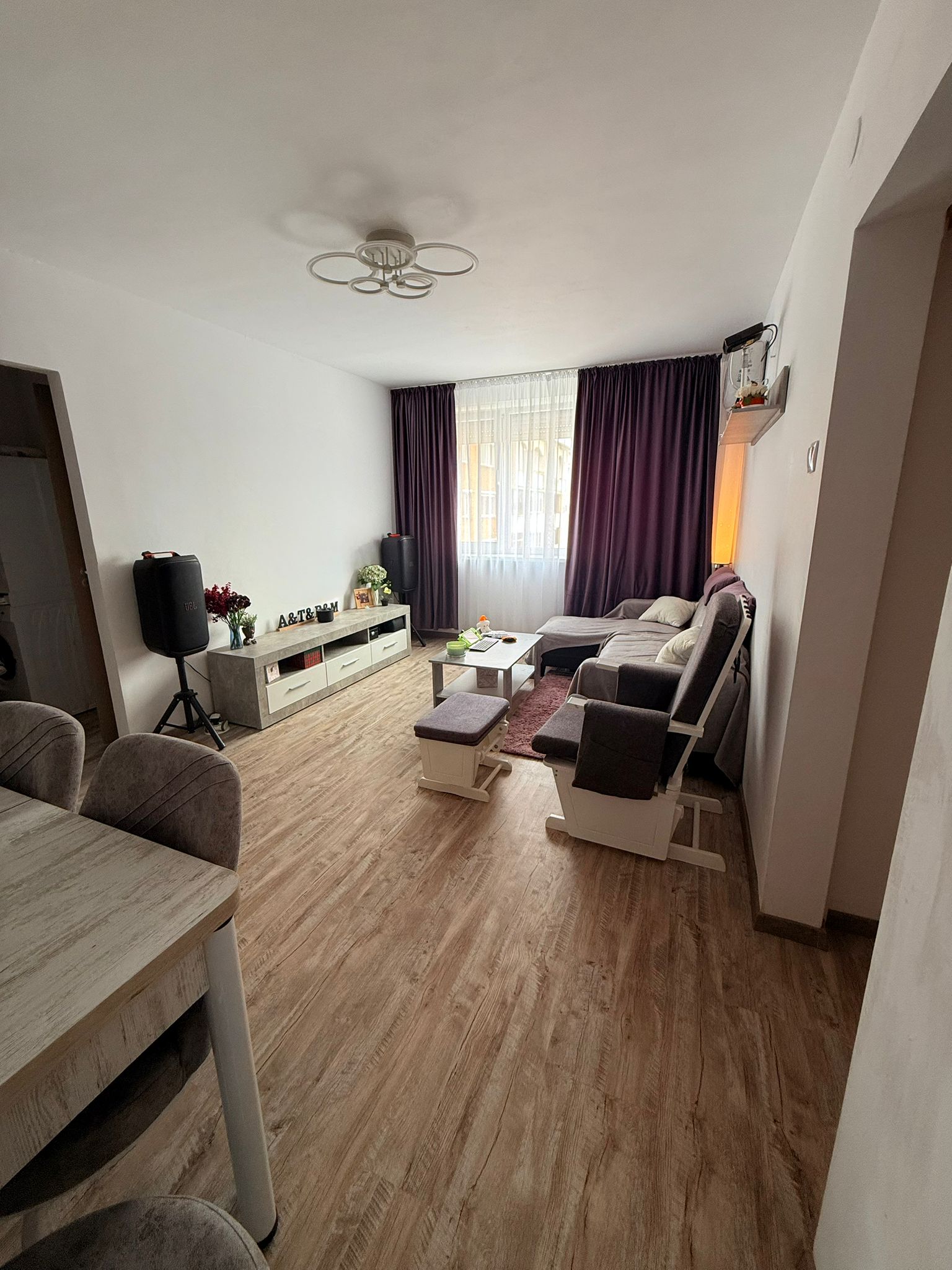 Apartament cu 2 camere decomandat lângă parcul Magnoliei, la vânzare sau schimb cu casa