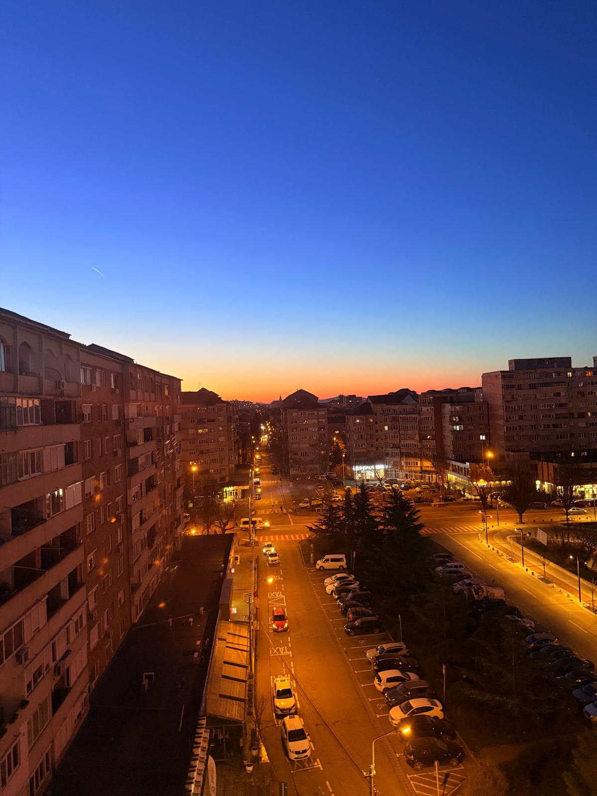 Apartament cu 2 camere decomandat lângă parcul Magnoliei, la vânzare sau schimb cu casa