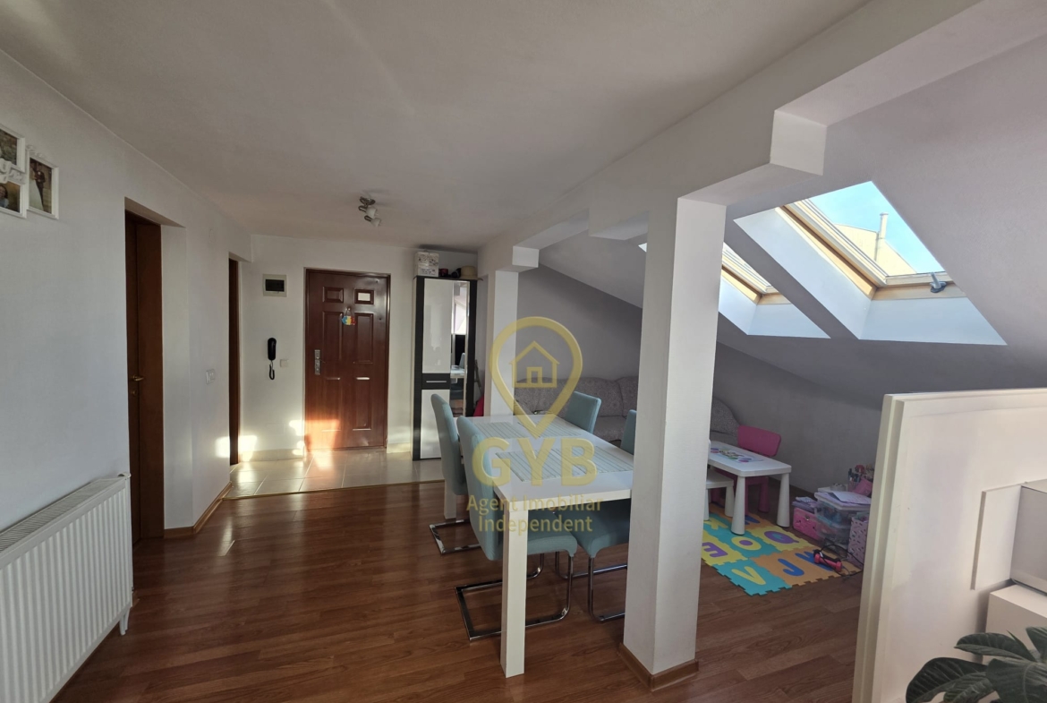 Apartament cu 2 camere, terasa generoasă, etaj 9