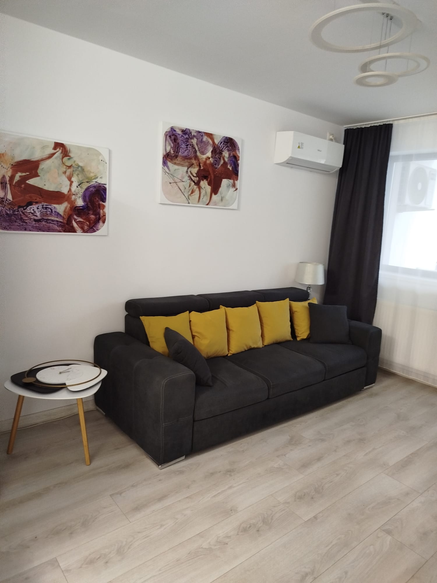 4 Apartament 2 camere de închiriat in complex privat Hils Pallady
