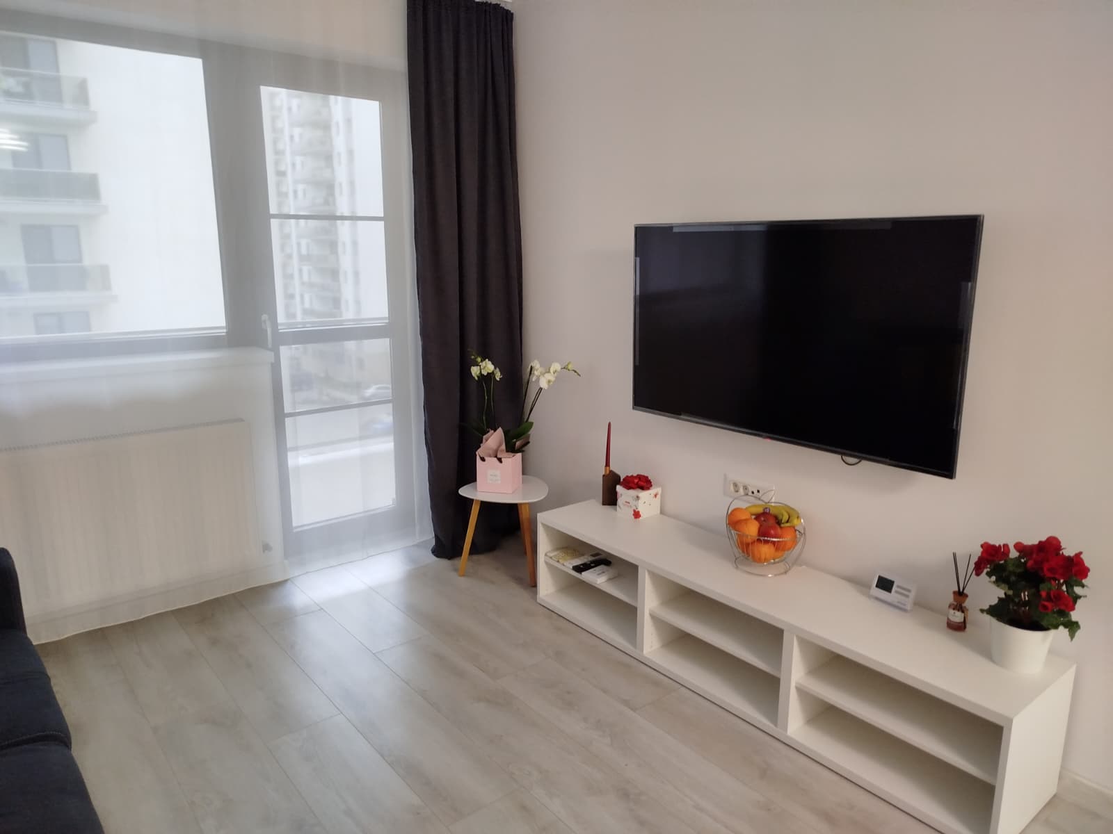 5 Apartament 2 camere de închiriat in complex privat Hils Pallady