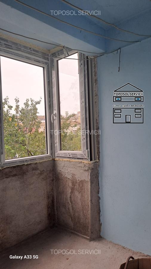 72c40e27-788b-4aa3-9660-32fb279e52b2 Apartament cu 3 camere decomandat