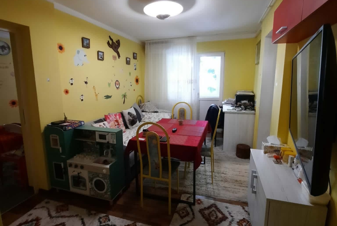 3 camere – Zona Hortensiei!