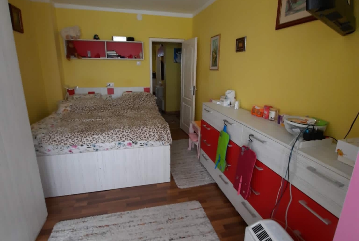 3 camere – Zona Hortensiei!