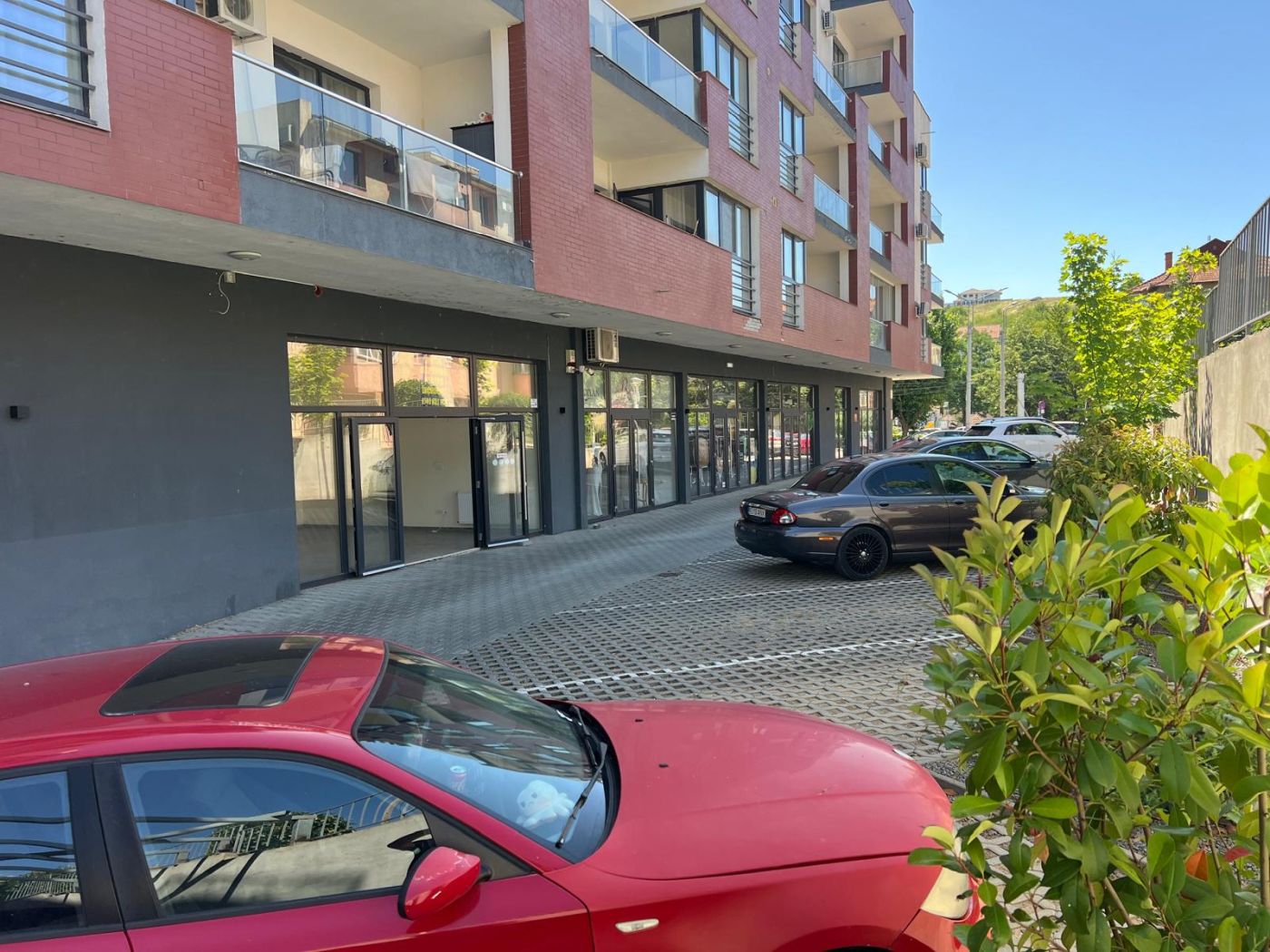 1 Inchiriez spatiu comercial in Oradea, zona Spitalul Judetean