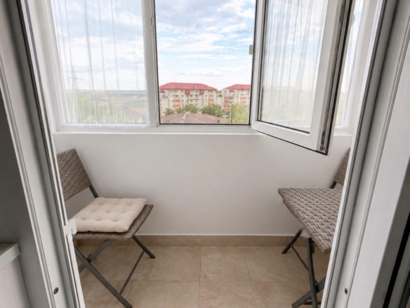 Vând apartament