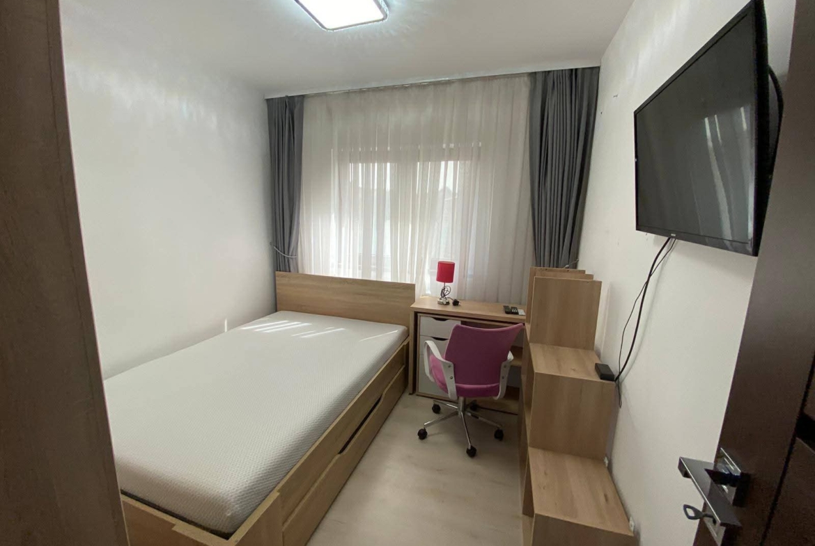De închiriat – Apartament modern cu 3 camere | Zona Centrală | Zona General Magheru | Etaj 2